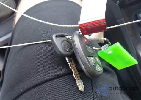 2016 Buick Enclave Premium z USA, uszkodzony, nr VIN 5GAKVCKDXGJ221977